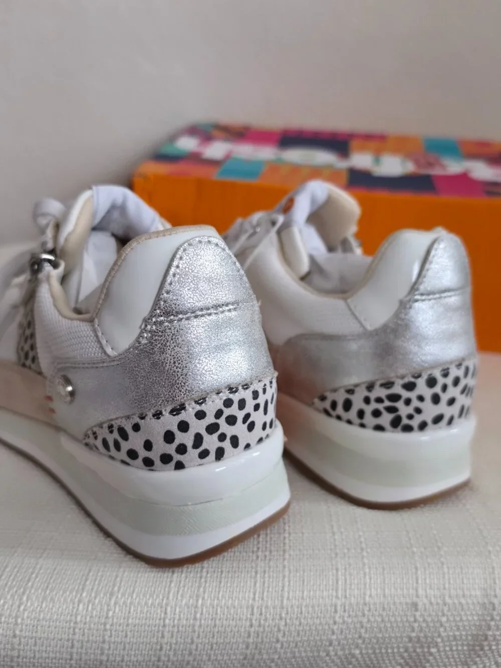 Refresh Women's Sneakers 171502 White Beige Animal Print NWT NIB US 8